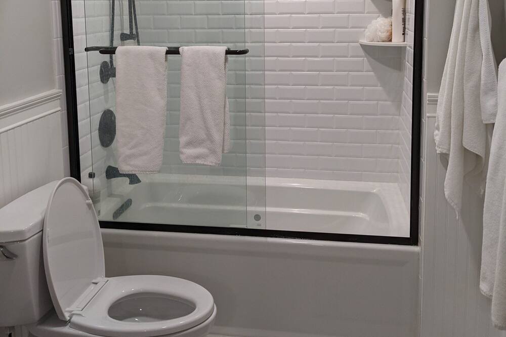Photo of Bathroom in Bromley Mountain