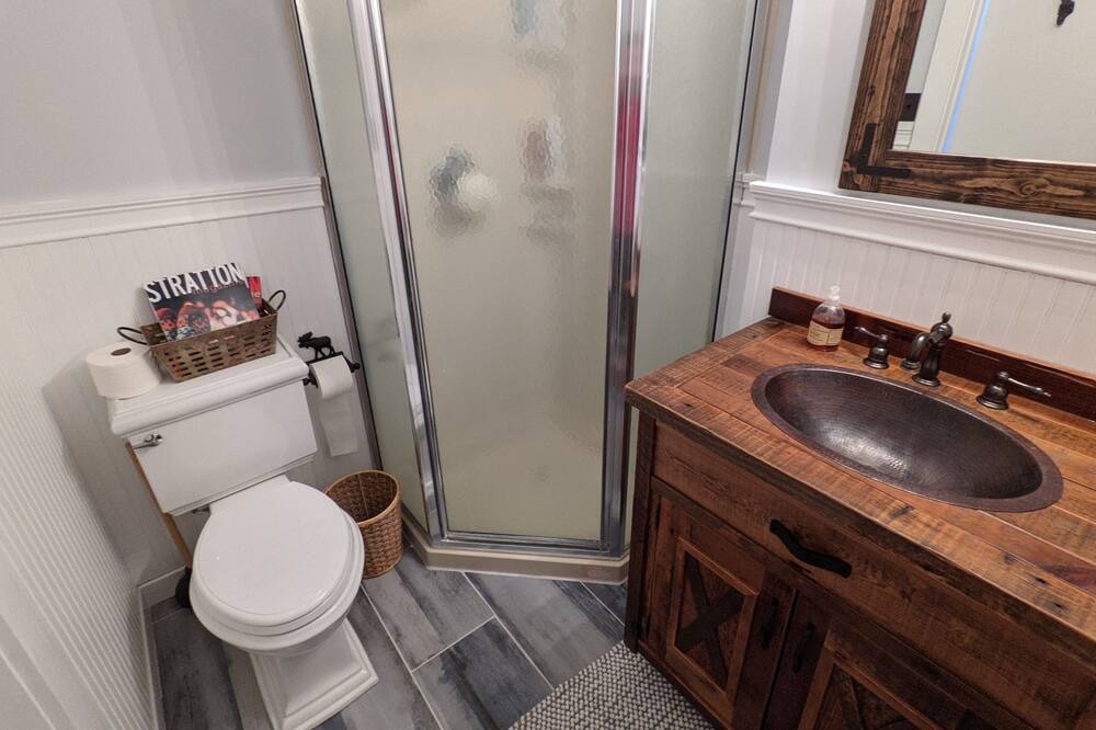 Photo of Bathroom in Bromley Mountain