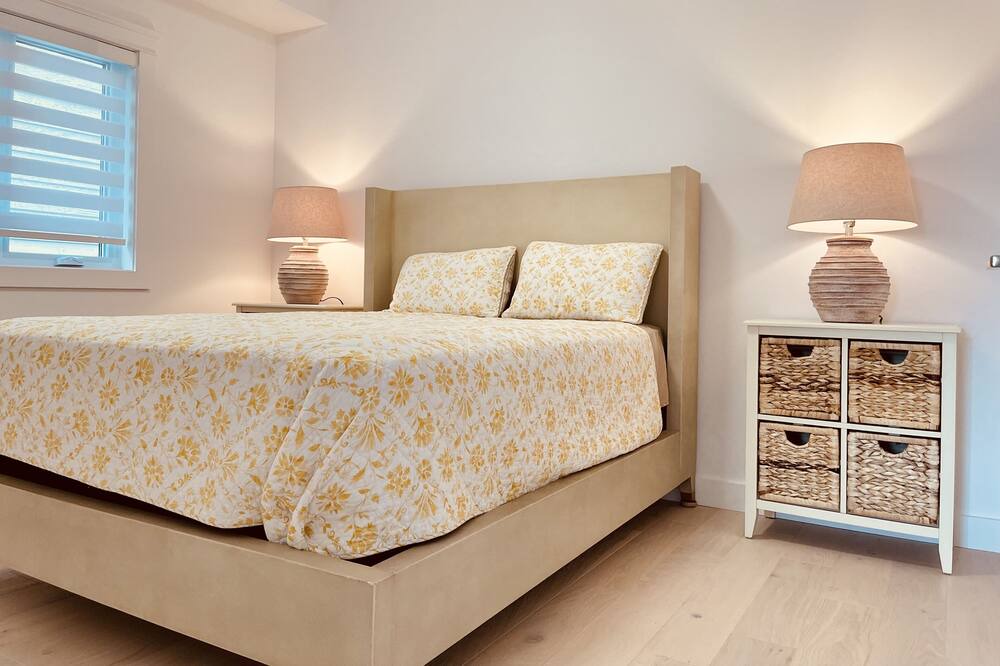 Photo of Bedroom in North Bay