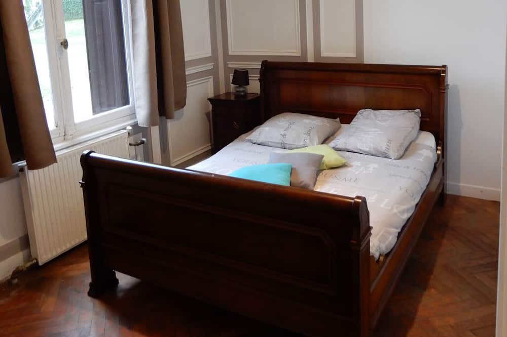 Photo of Bedroom in Gruchet-le-Valasse