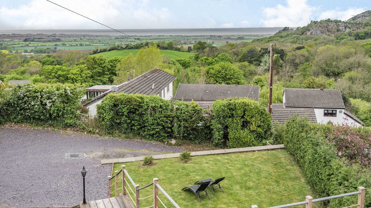 Photo of Outdoor in Dyserth