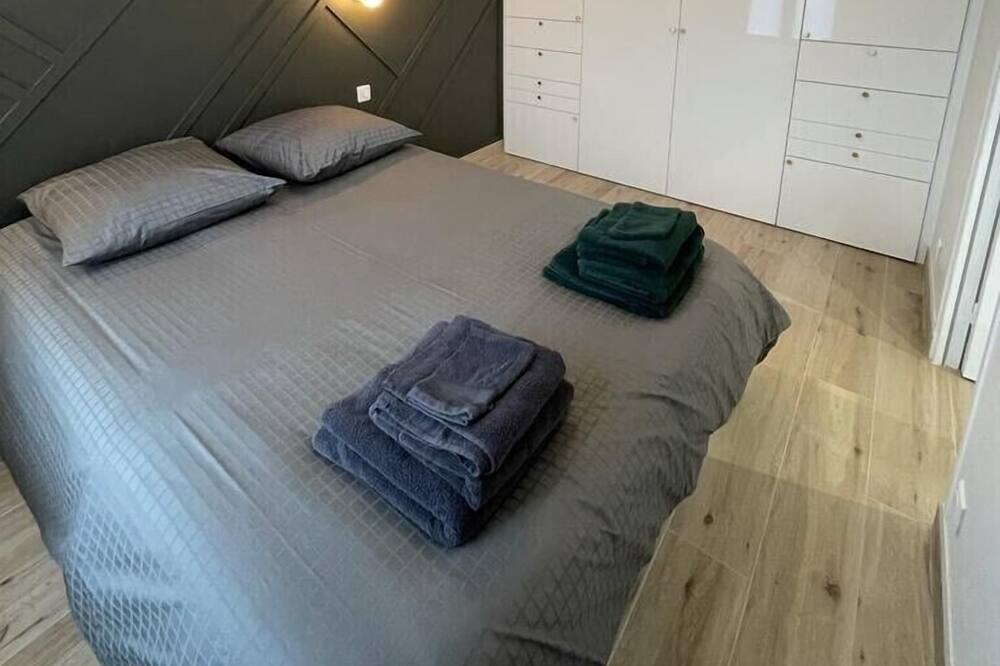 Photo of Bedroom in Le Plessis-Robinson