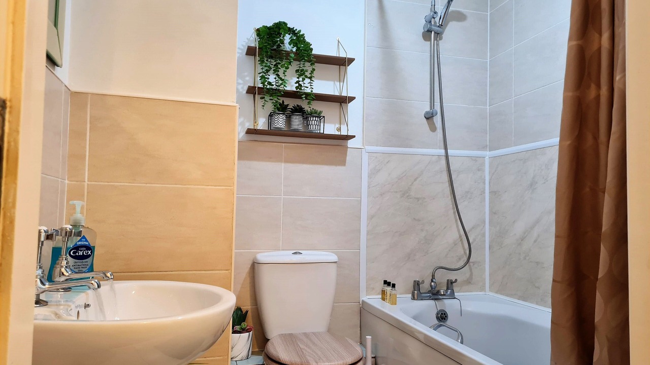 Photo of Bathroom in Liverpool City Centre