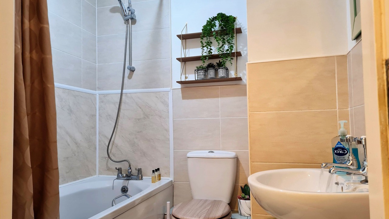 Photo of Bathroom in Liverpool City Centre