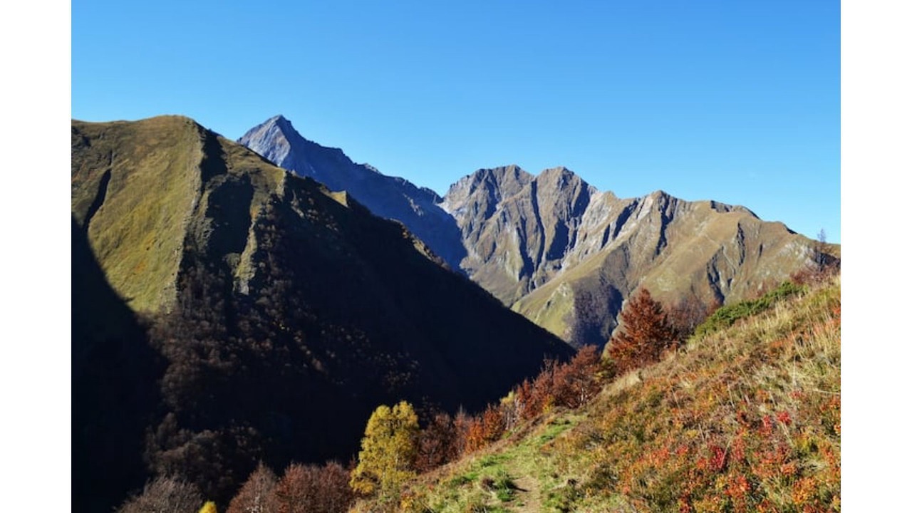 Photo of Outdoor in Aleu