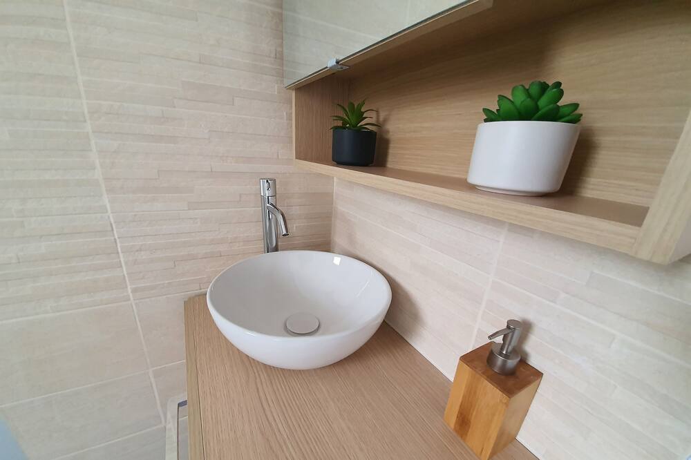 Photo of Bathroom in Meusnes