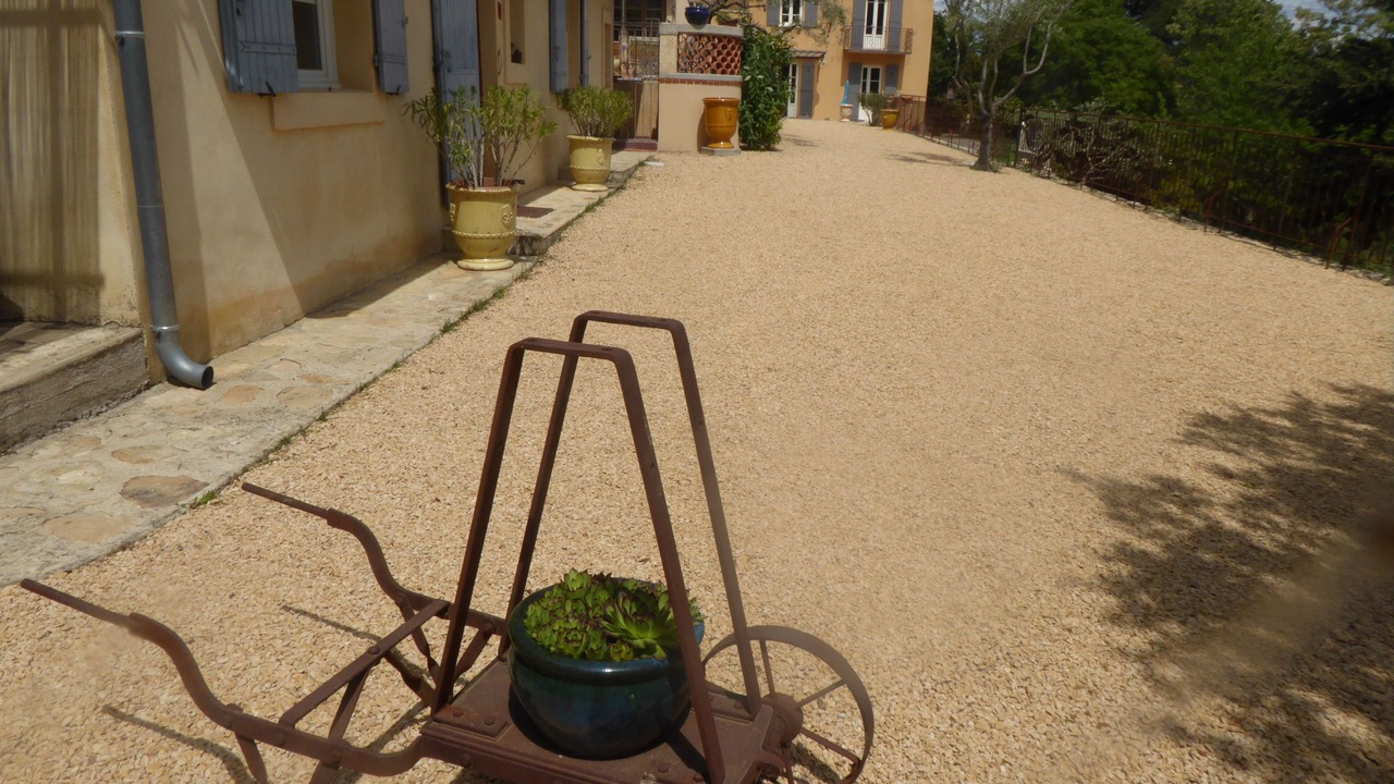 Photo of Outdoor in Rochegude