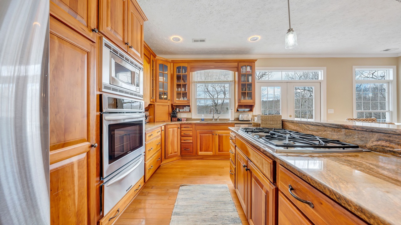 Photo of Kitchen in Westlake Corner