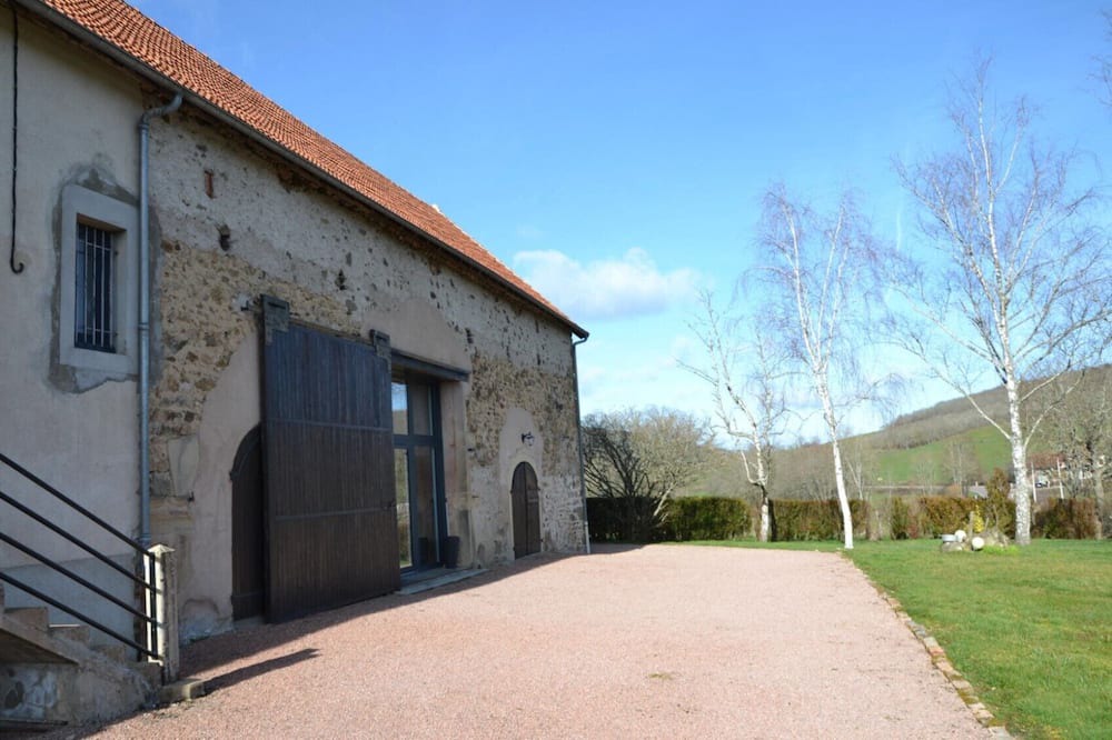 Photo of Outdoor in Reclesne