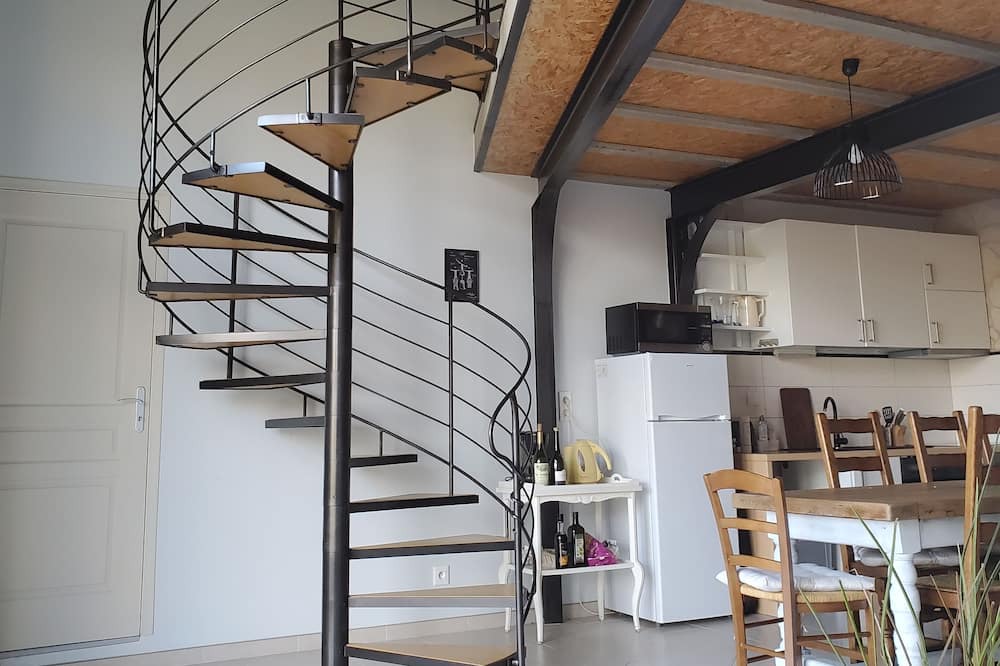 Photo of Livingroom in Reclesne