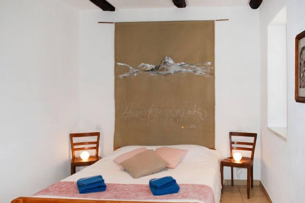 Photo of Bedroom in Magliaso