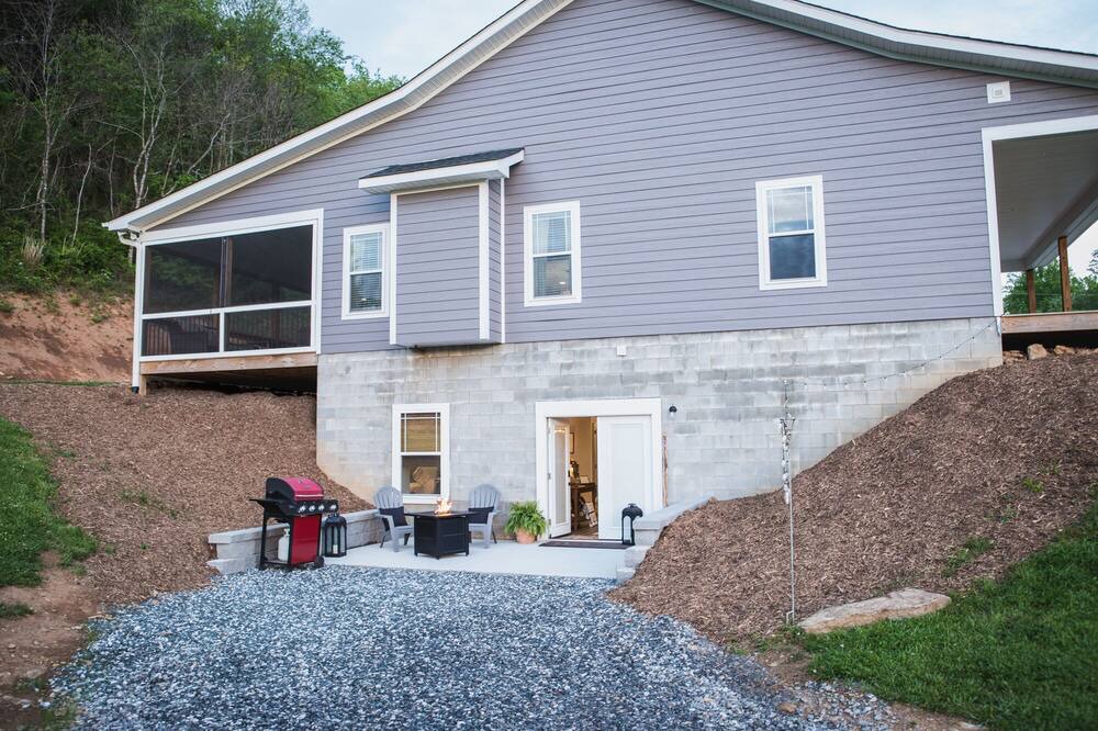 Photo of Others in Barnardsville