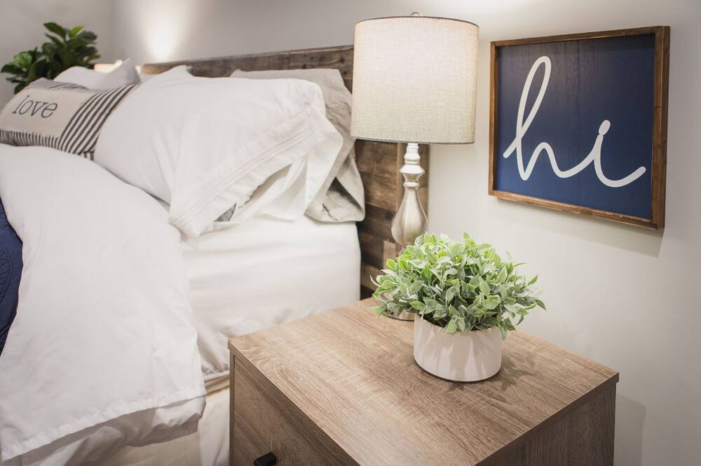 Photo of Bedroom in Barnardsville