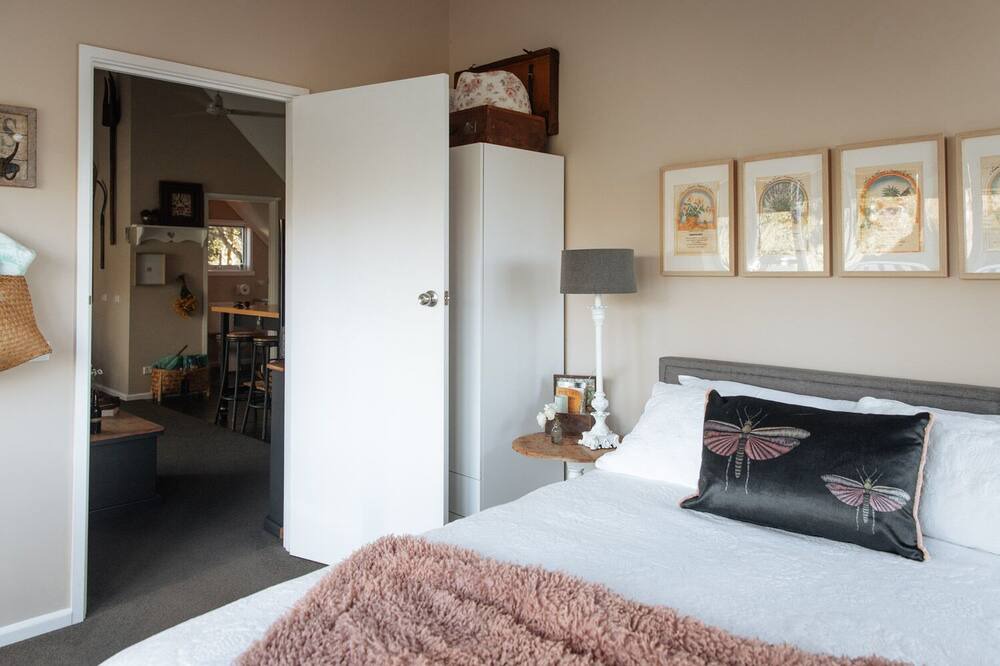 Photo of Bedroom in Mount Eliza