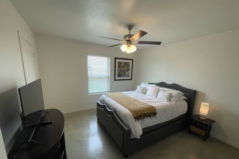 Photo of Bedroom in Killeen