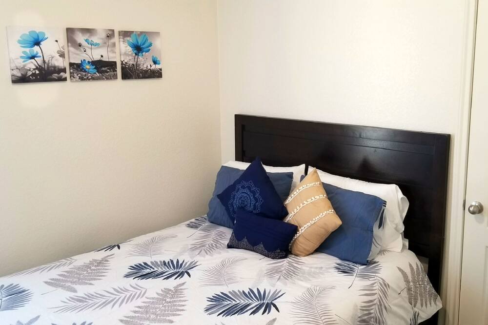 Photo of Bedroom in Killeen