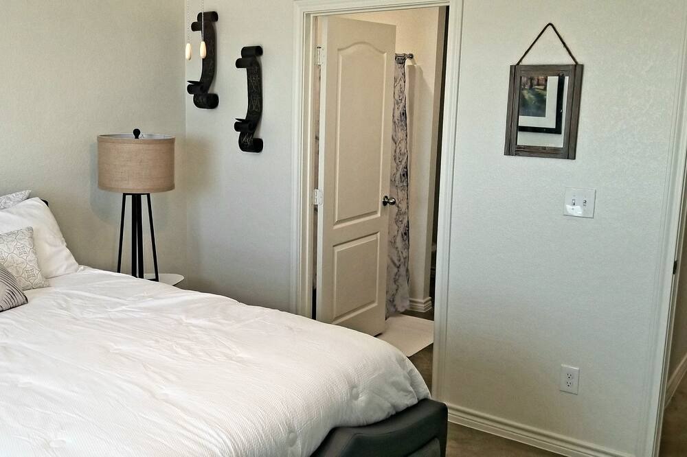 Photo of Bedroom in Killeen