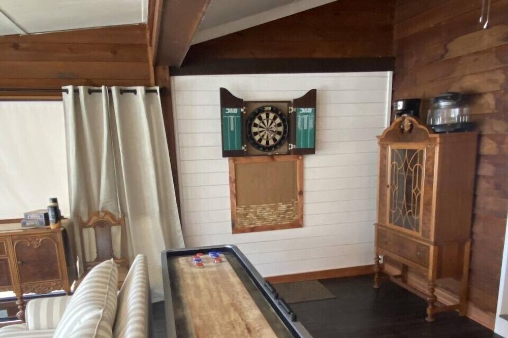 Photo of Livingroom in Eatonton