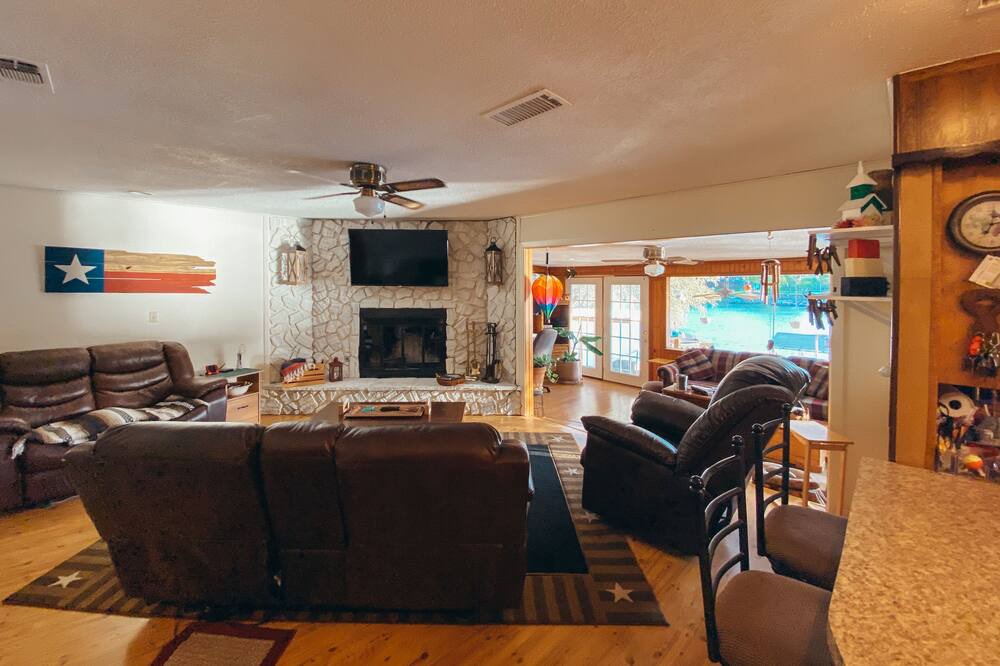 Photo of Livingroom in Brownwood