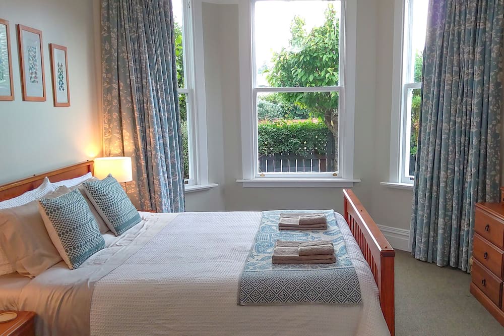 Photo of Bedroom in Whanganui