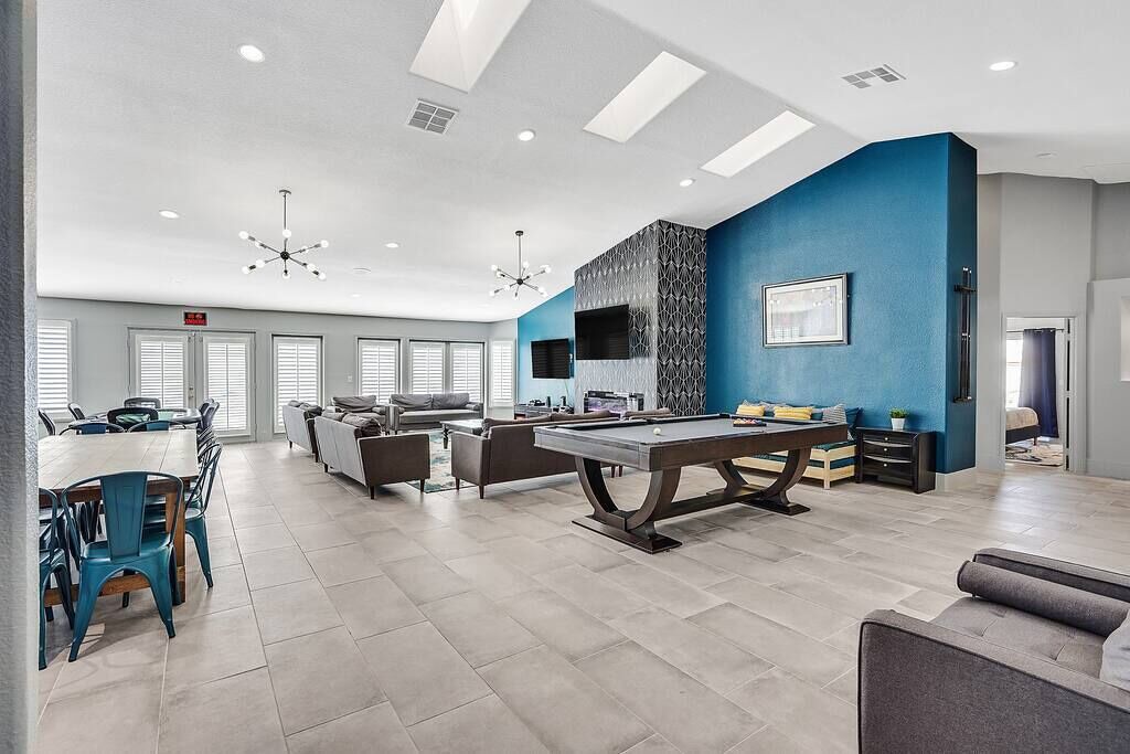 Photo of Livingroom in Spring Valley