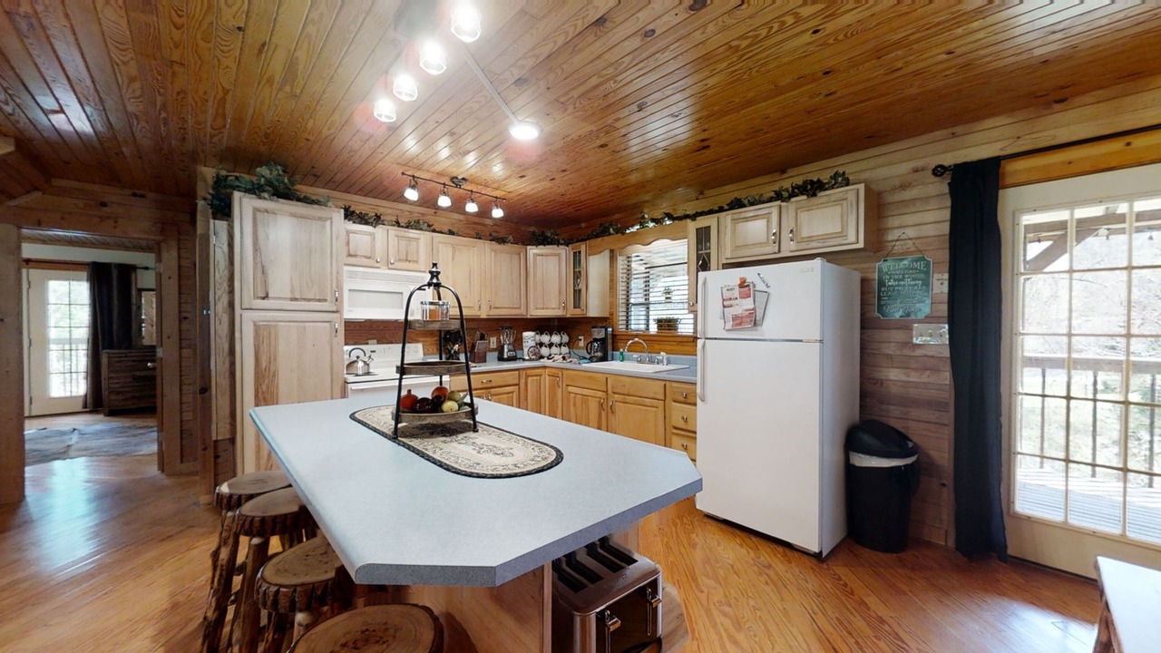 Photo of Kitchen in Wears Valley