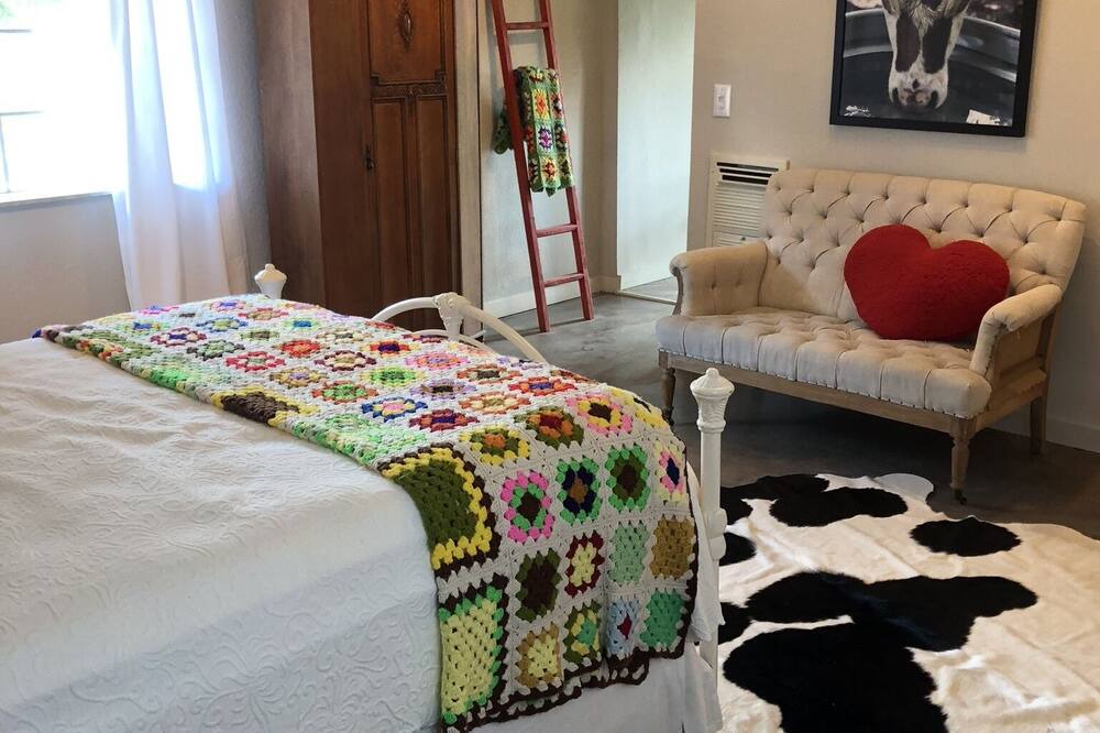 Photo of Bedroom in Argyle