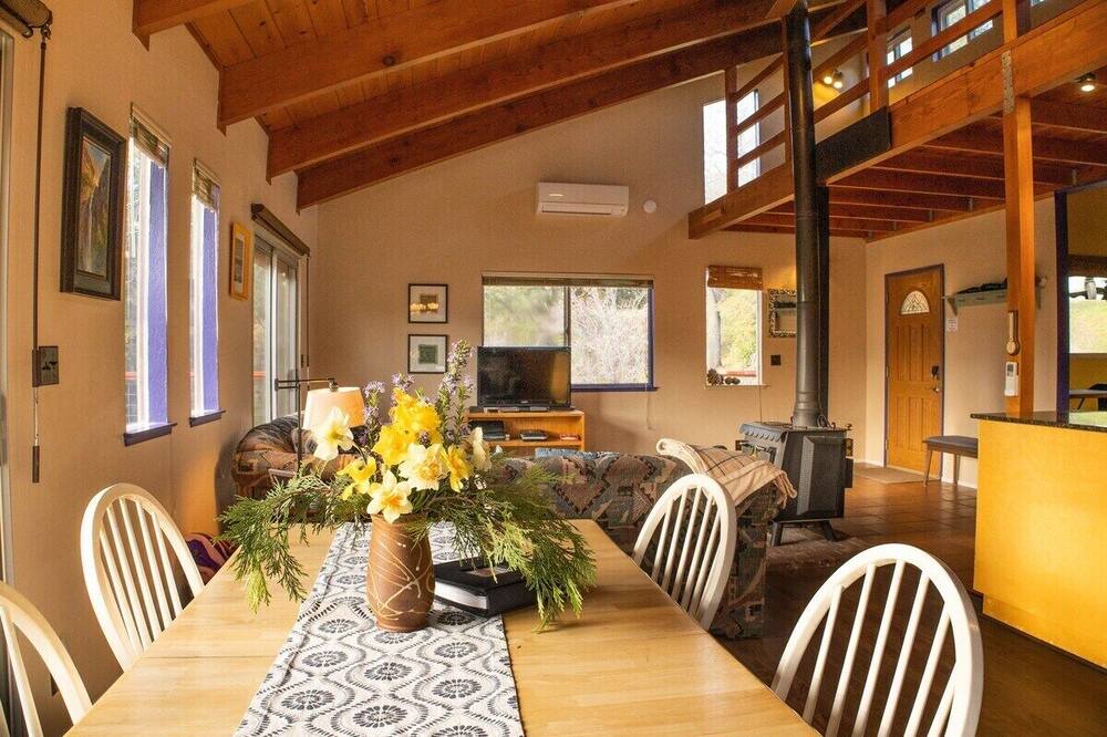 Photo of Bedroom in Midpines