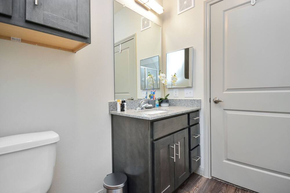 Photo of Bathroom in Pleasant Valley