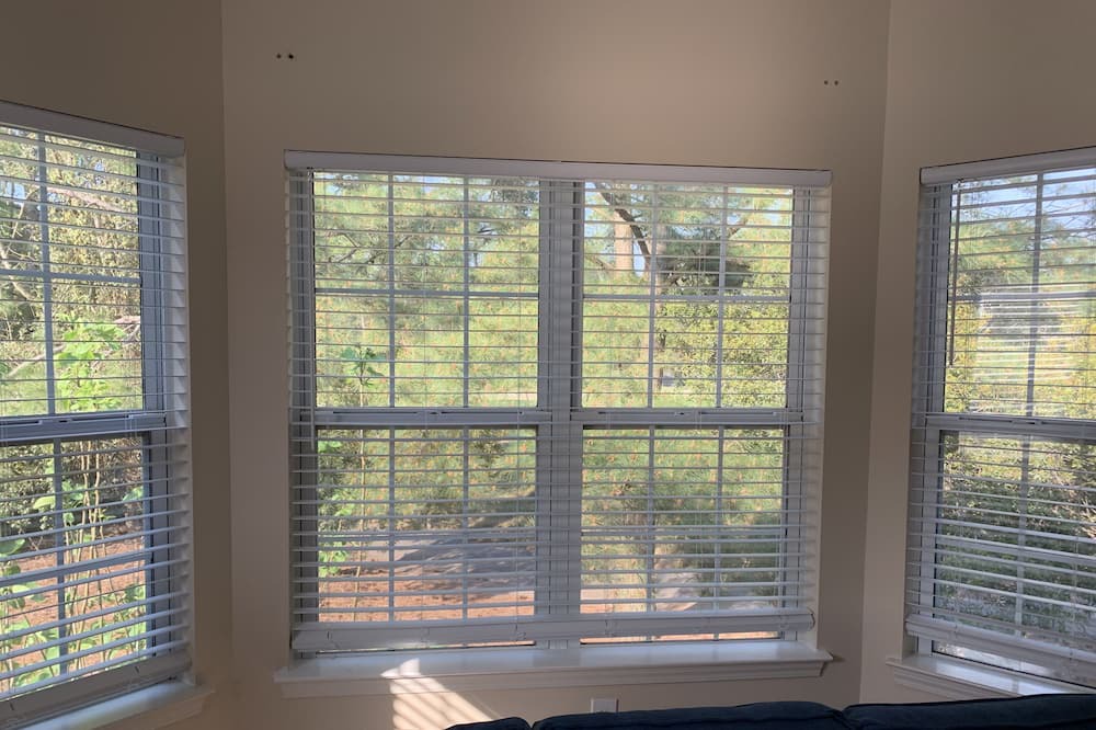 Photo of Bedroom in Red Hill