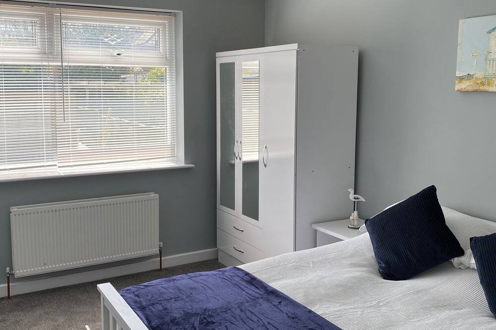 Photo of Bedroom in Westbrook