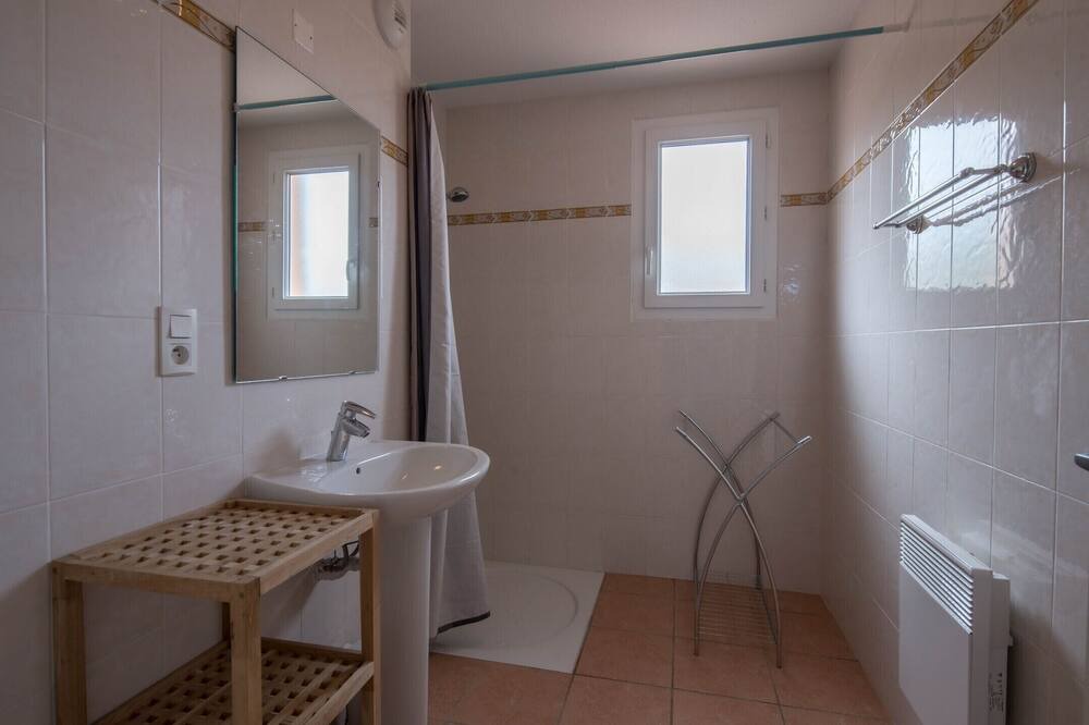 Photo of Bathroom in Vallon-Pont-d'Arc
