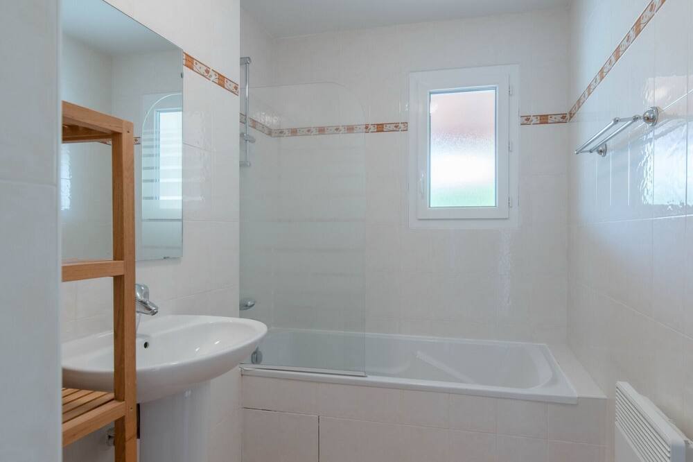 Photo of Bathroom in Vallon-Pont-d'Arc