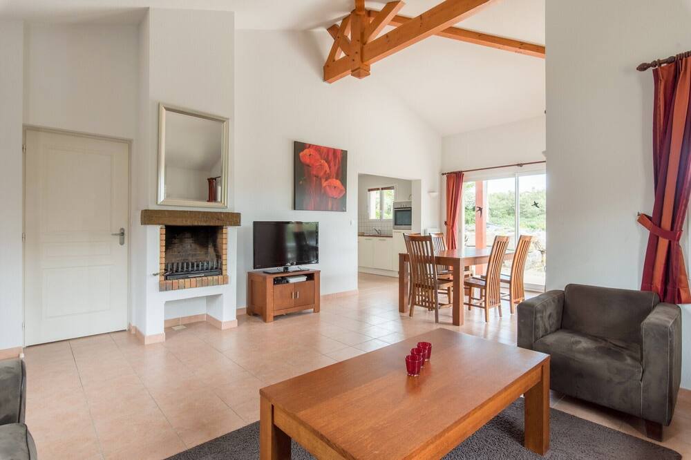 Photo of Livingroom in Vallon-Pont-d'Arc
