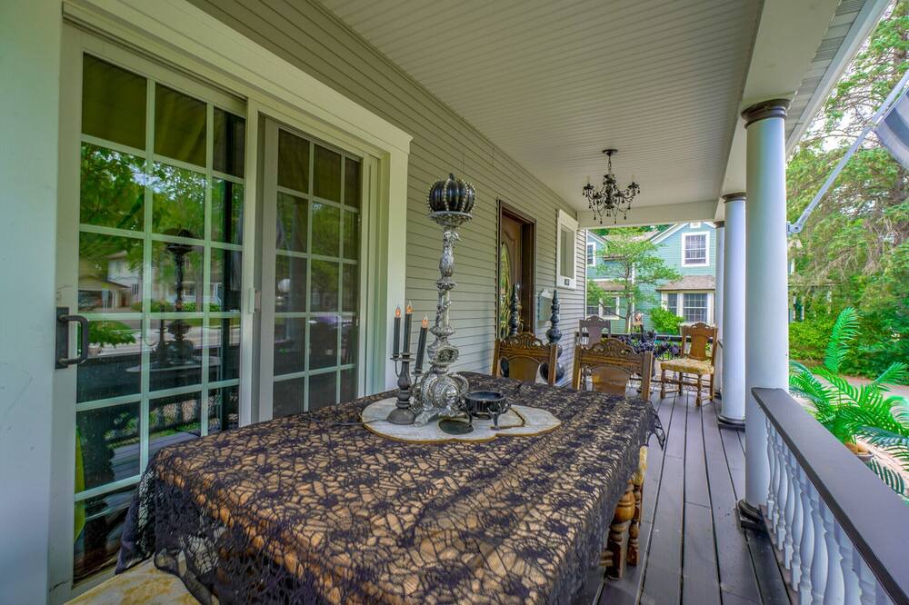 Photo of Patio Balcony in Hudson