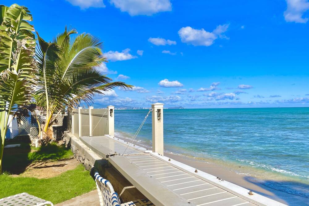 Photo of Others in Ewa