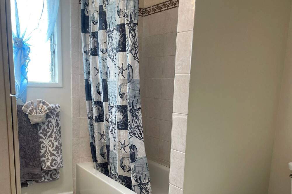 Photo of Bedroom in Ewa