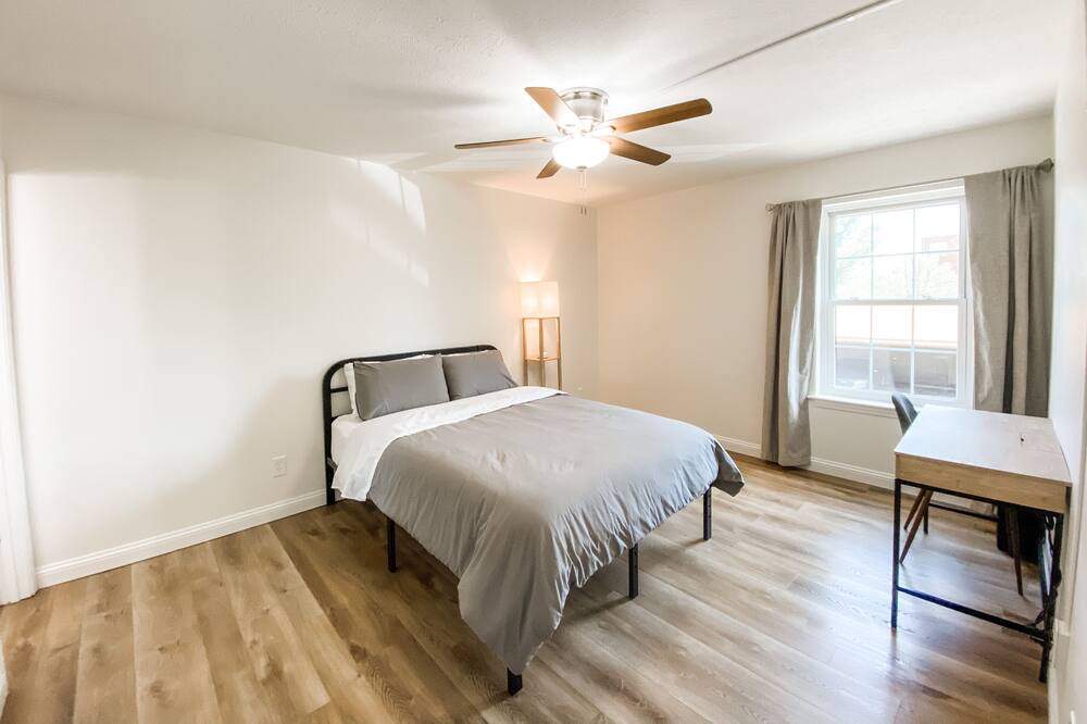 Photo of Bedroom in Lyndon
