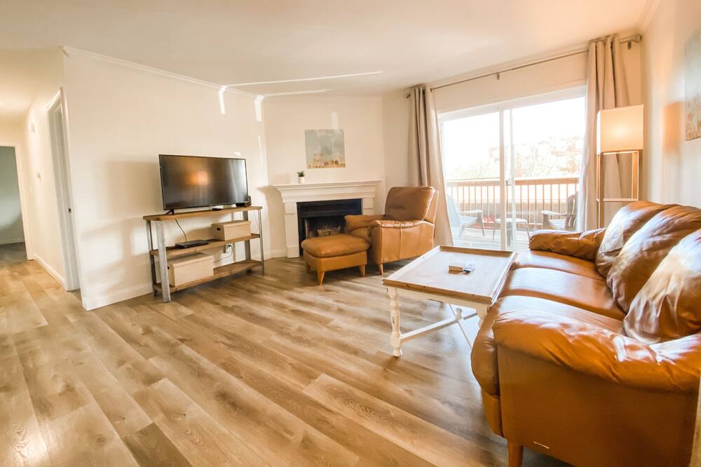 Photo of Livingroom in Lyndon