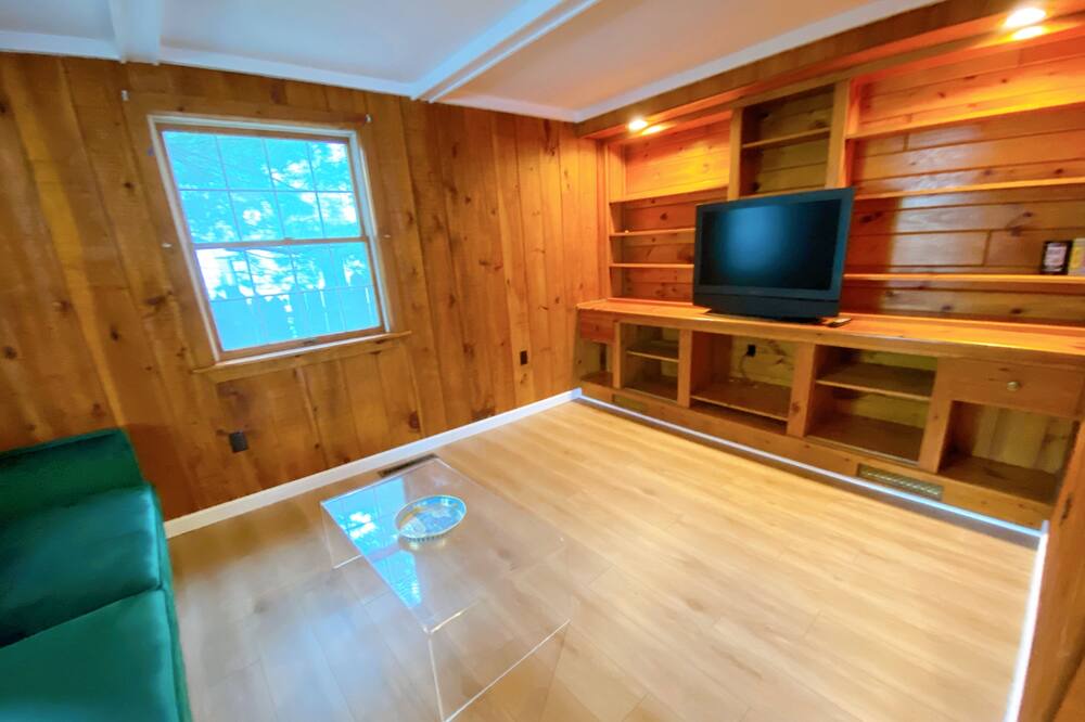Photo of Bedroom in Saranac Lake