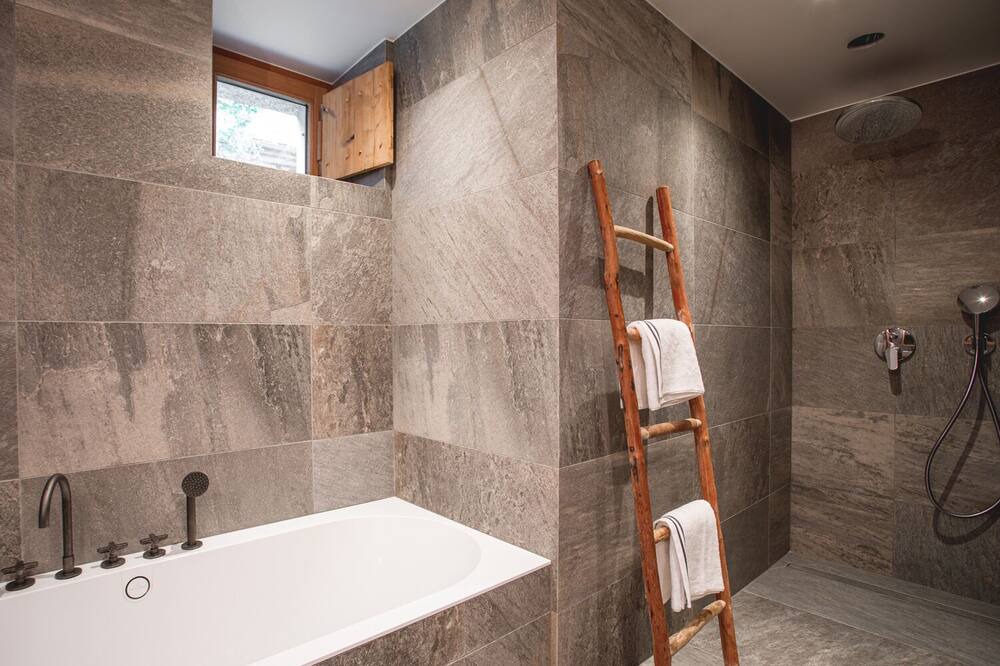 Photo of Bathroom in Vallorcine