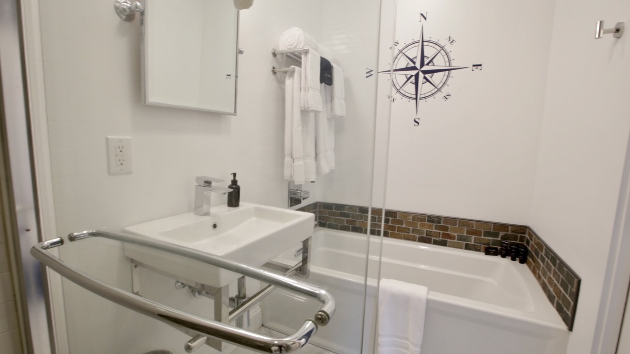 Photo of Others in Hudson