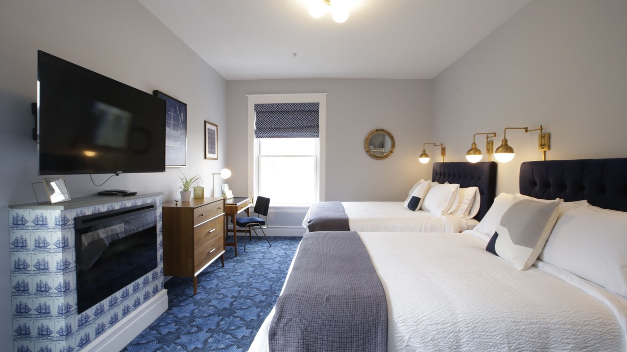 Photo of Others in Hudson