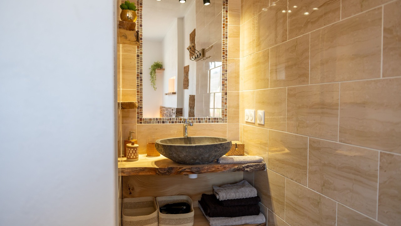 Photo of Others in Gap