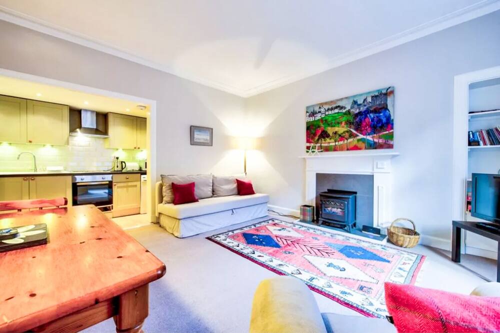 Photo of Livingroom in North Berwick