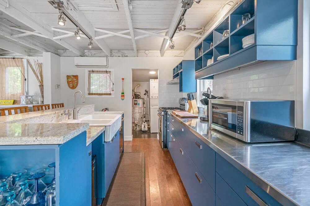 Photo of Kitchen in Crystal Beach