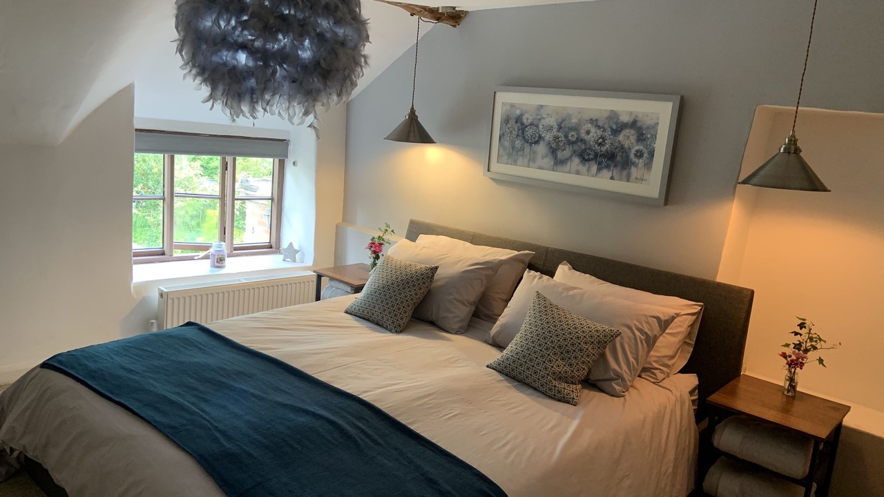 Photo of Others in Avon Dassett