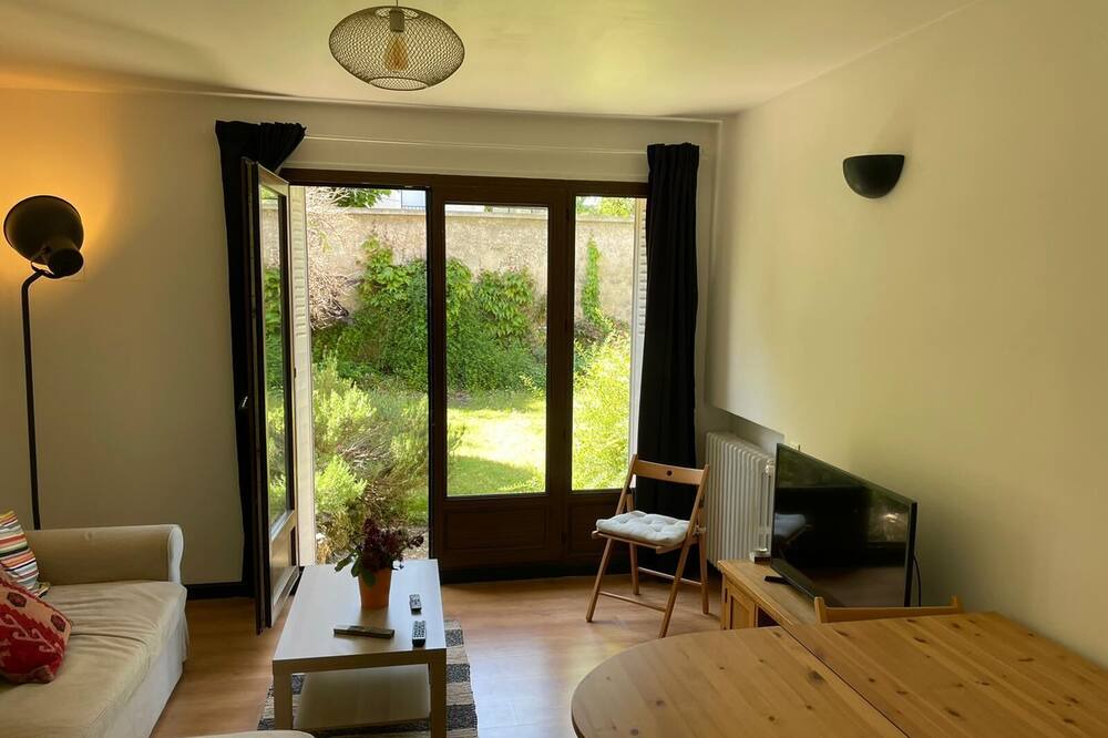Photo of Livingroom in Chatou