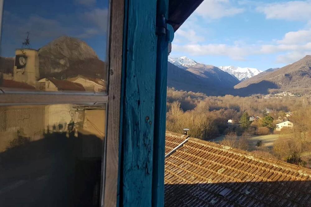 Photo of Patio Balcony in Surba