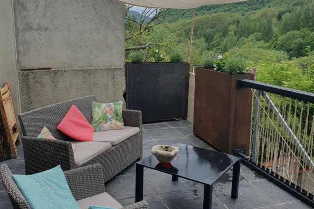 Photo of Patio Balcony in Surba